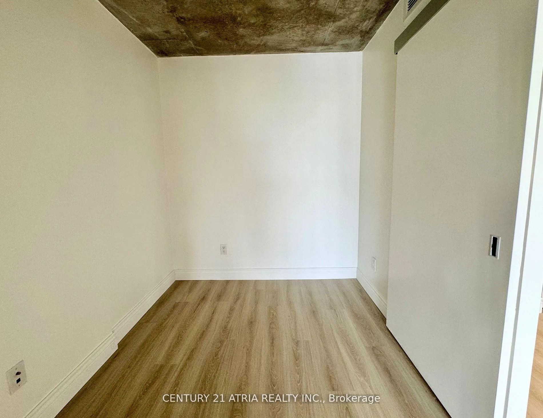 Photo 16 of Unit 731, 8 Hillsdale Avenue E, Toronto, Mount Pleasant West — HOMEH