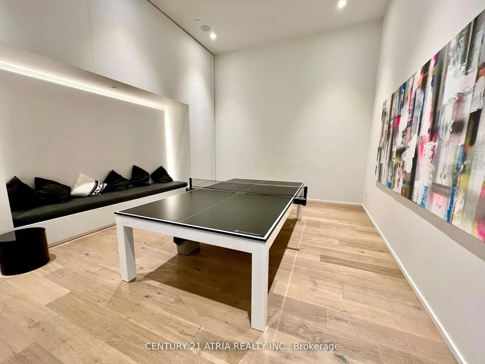 Photo 35 of Unit 731, 8 Hillsdale Avenue E, Toronto, Mount Pleasant West — HOMEH
