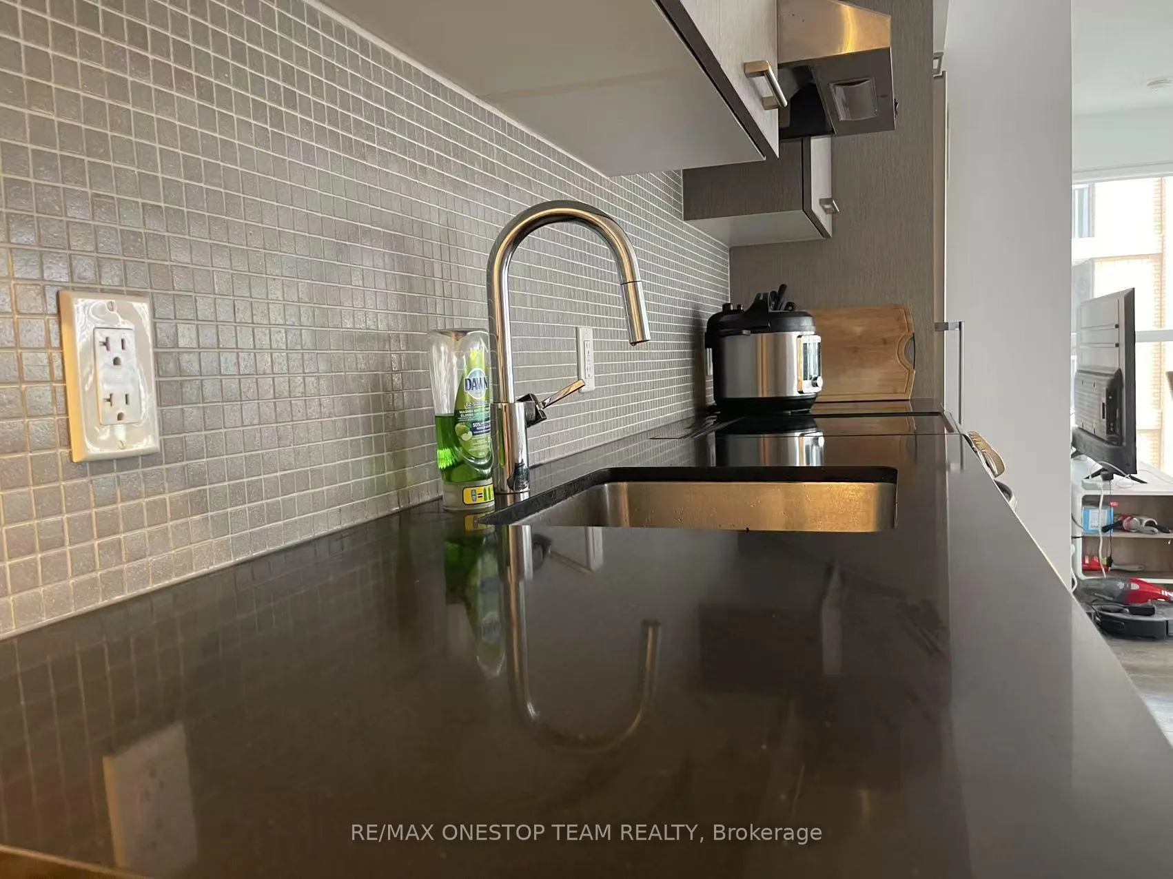 Photo 9 of Unit 1017, 87 Peter Street, Toronto, Waterfront Communities — HOMEH