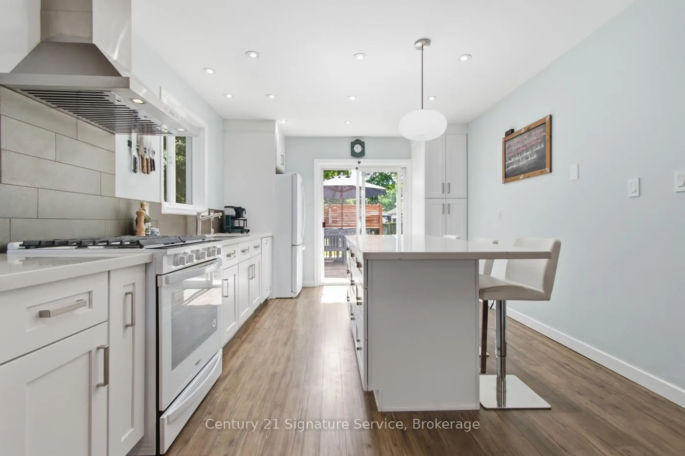 Photo 7 of 29 Willver Drive, St. Catharines, Lakeshore — HOMEH