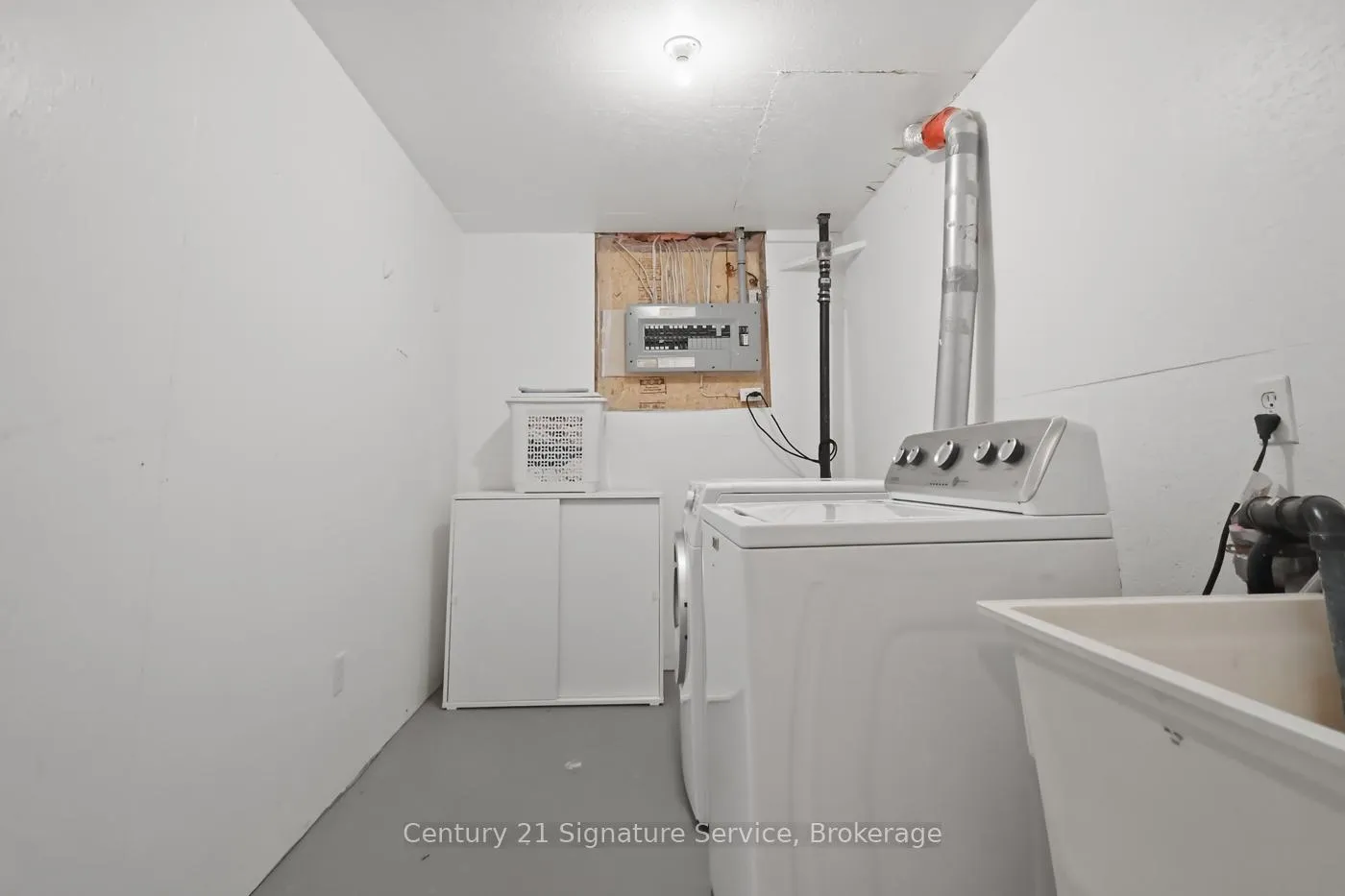 Photo 27 of 29 Willver Drive, St. Catharines, Lakeshore — HOMEH