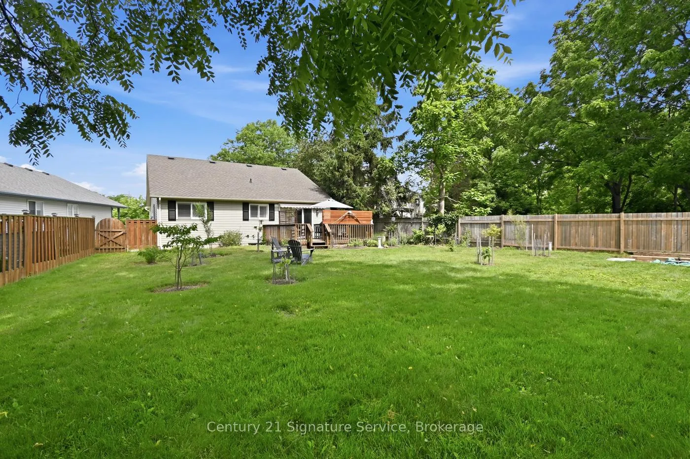 Photo 33 of 29 Willver Drive, St. Catharines, Lakeshore — HOMEH