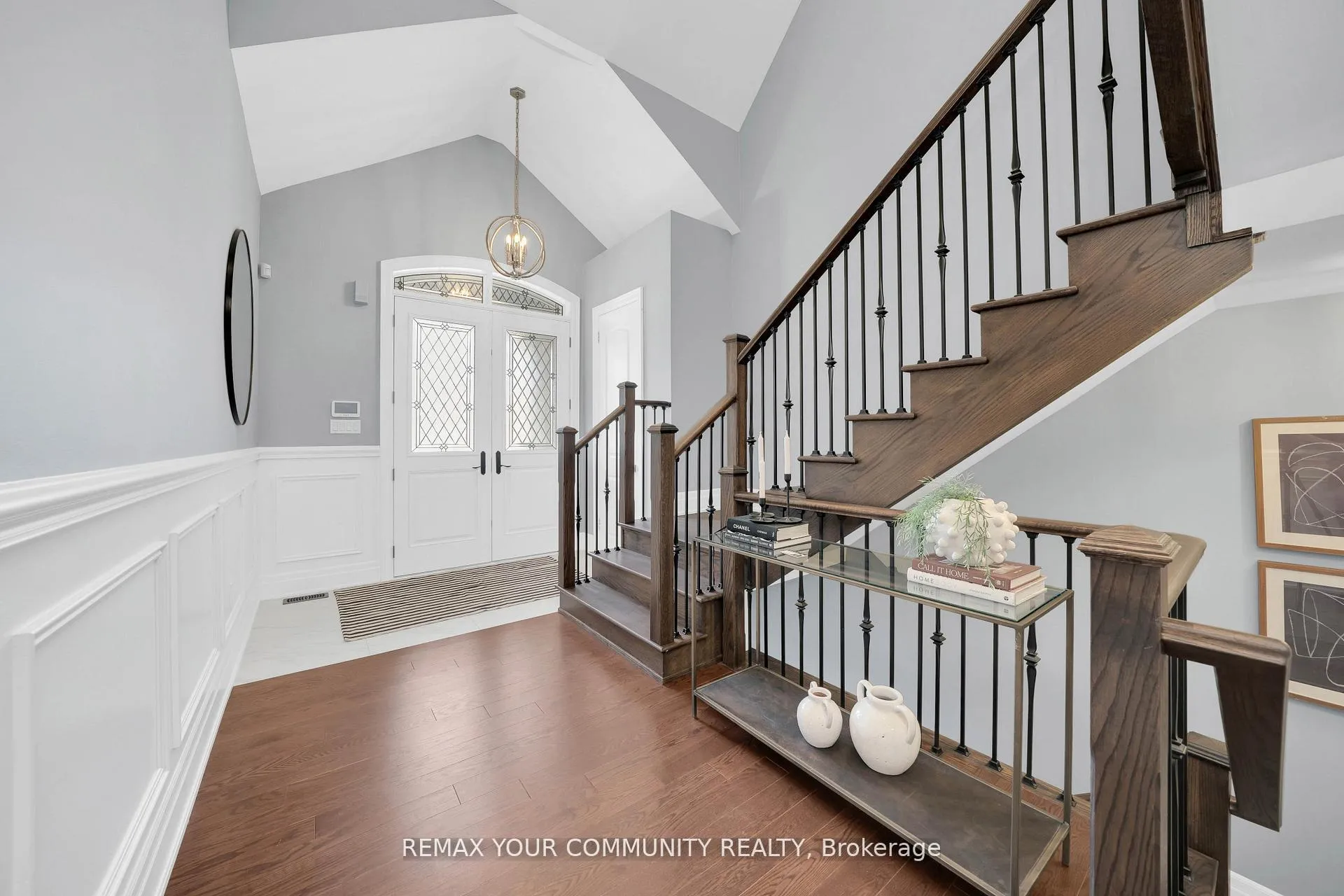 Photo 4 of 172 Purple Creek Road, Vaughan, Vellore Village — HOMEH