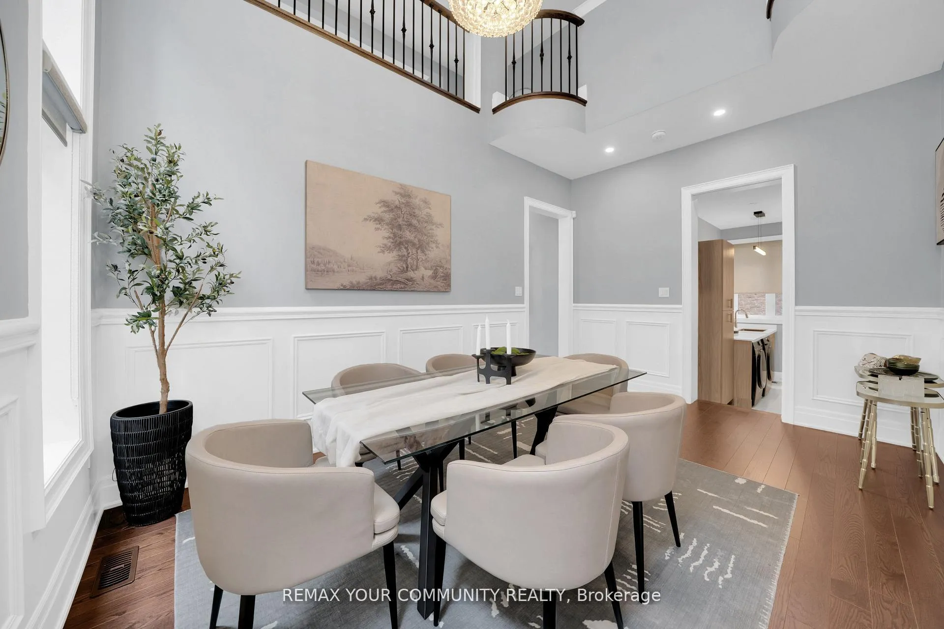 Photo 6 of 172 Purple Creek Road, Vaughan, Vellore Village — HOMEH