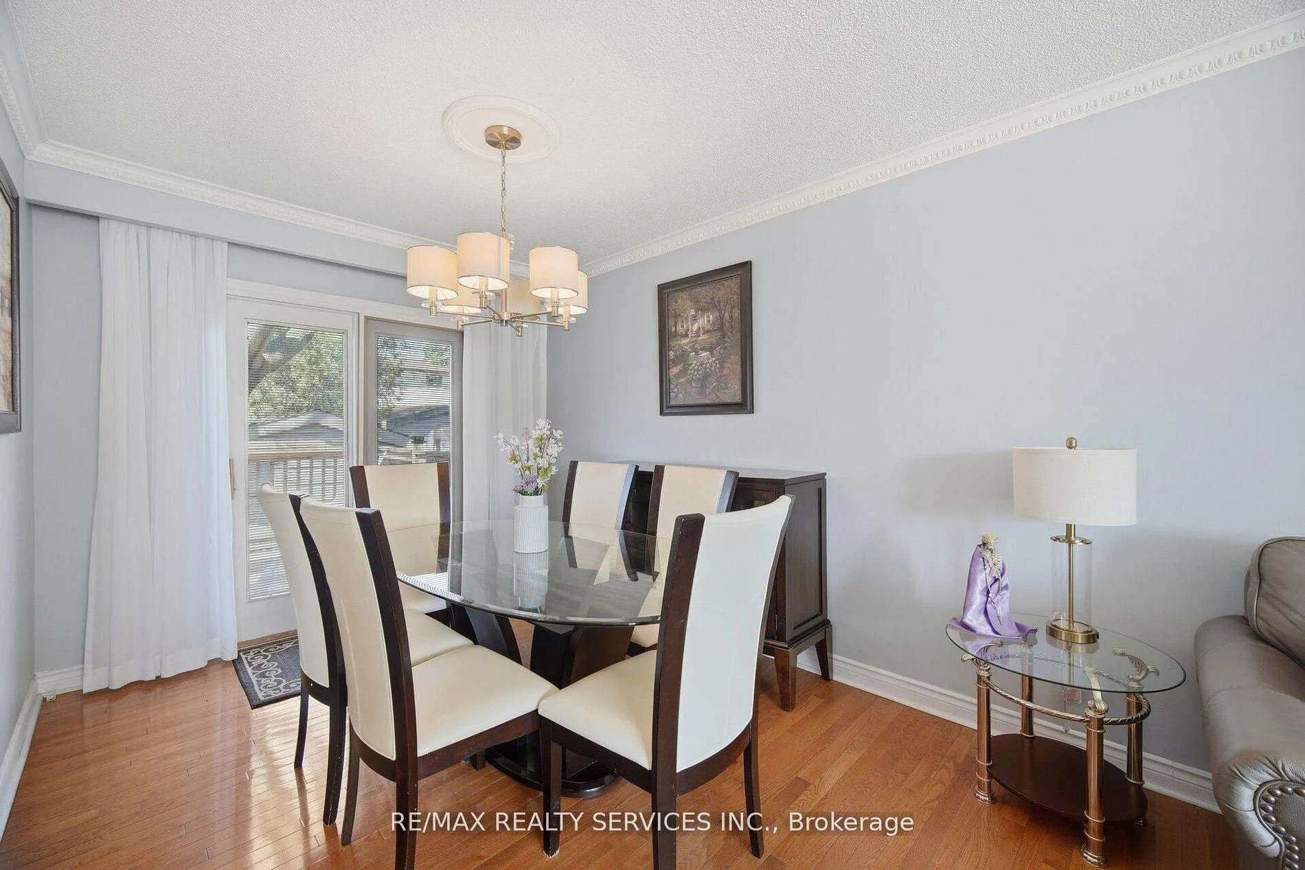 Photo 9 of 68 Elgin Drive, Brampton, Brampton South — HOMEH