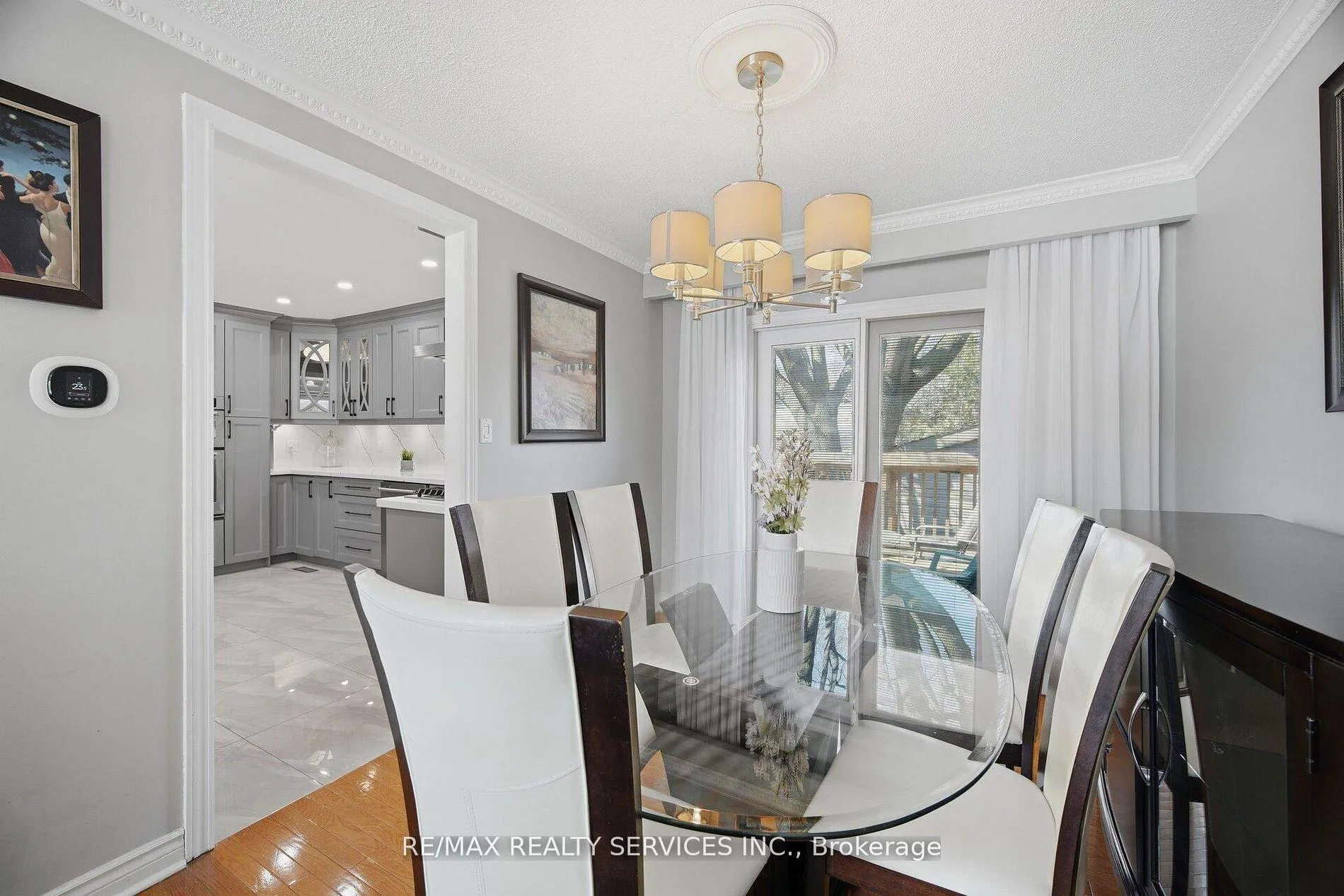Photo 11 of 68 Elgin Drive, Brampton, Brampton South — HOMEH