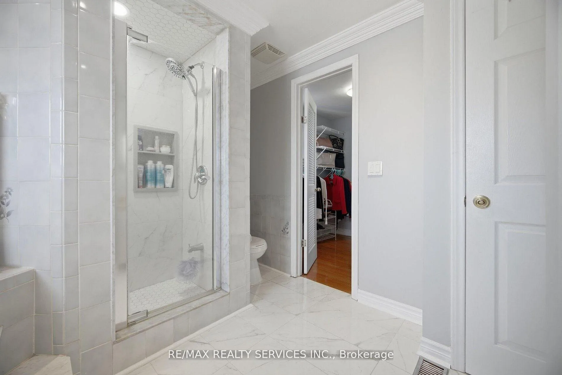 Photo 27 of 68 Elgin Drive, Brampton, Brampton South — HOMEH
