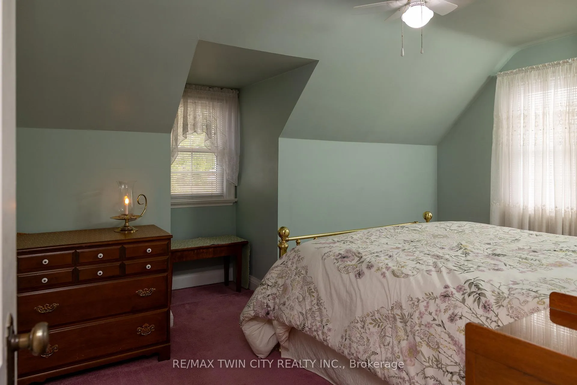 Photo 20 of 21 Baldwin Avenue, Brantford — HOMEH