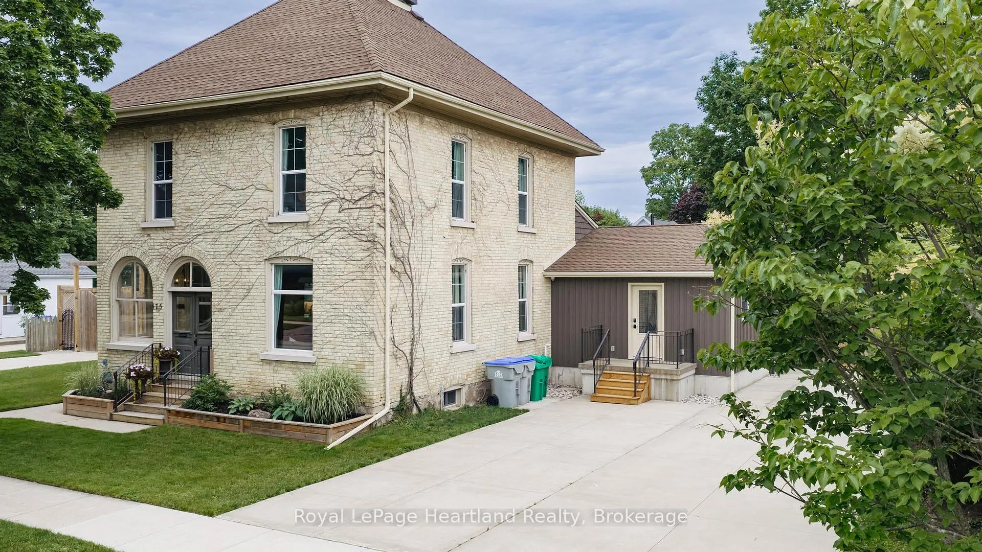 Photo 1 of 175 St David Street, Goderich, Goderich (Town) — HOMEH