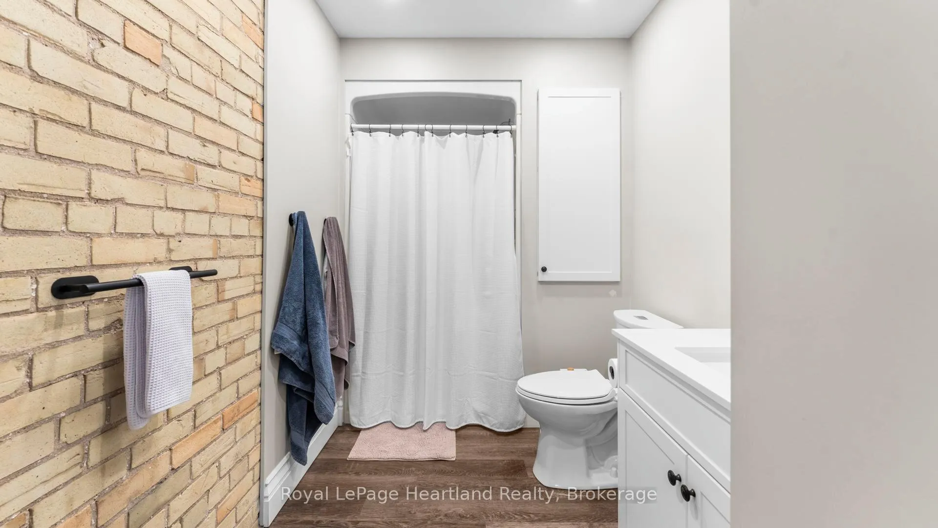 Photo 34 of 175 St David Street, Goderich, Goderich (Town) — HOMEH