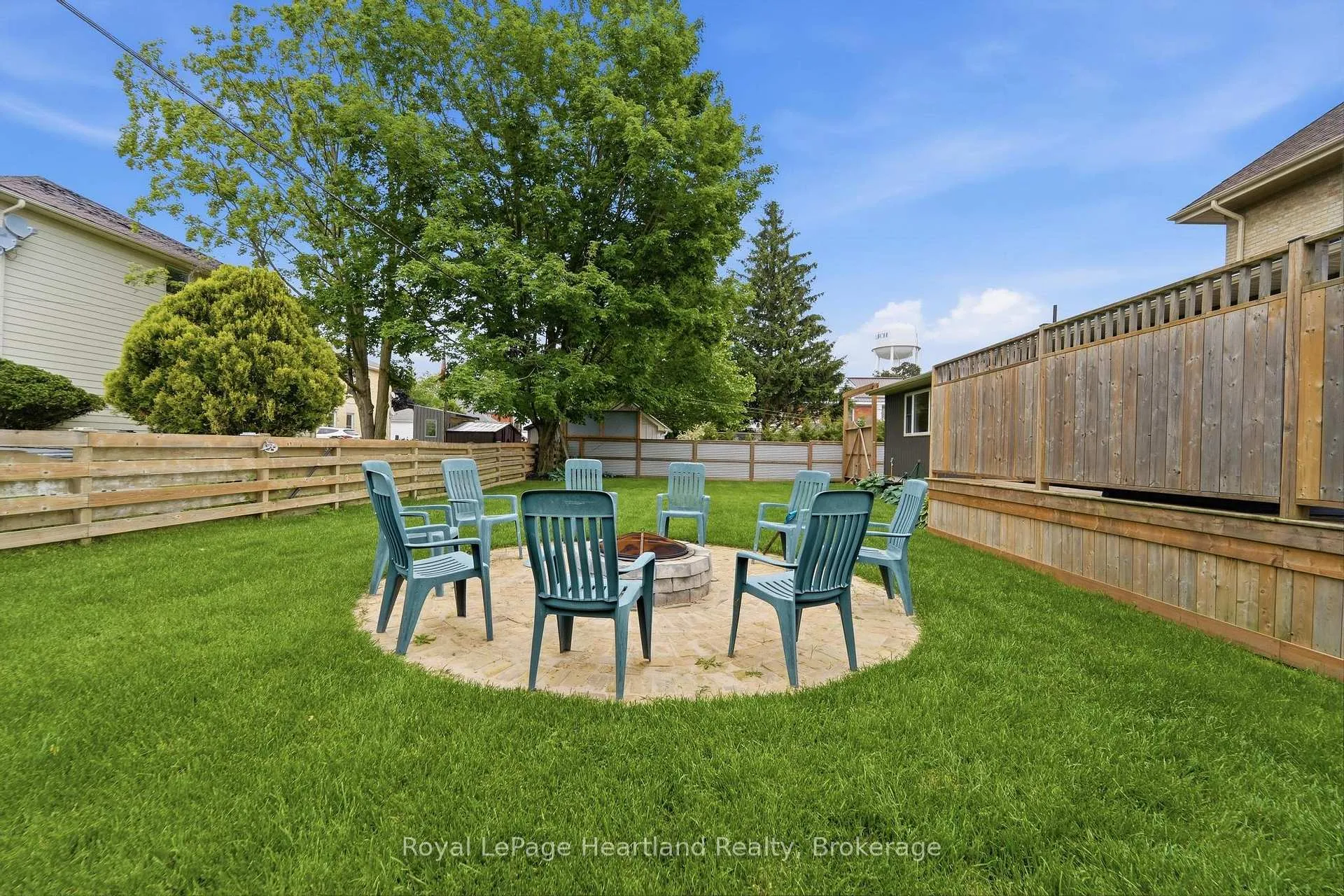 Photo 41 of 175 St David Street, Goderich, Goderich (Town) — HOMEH