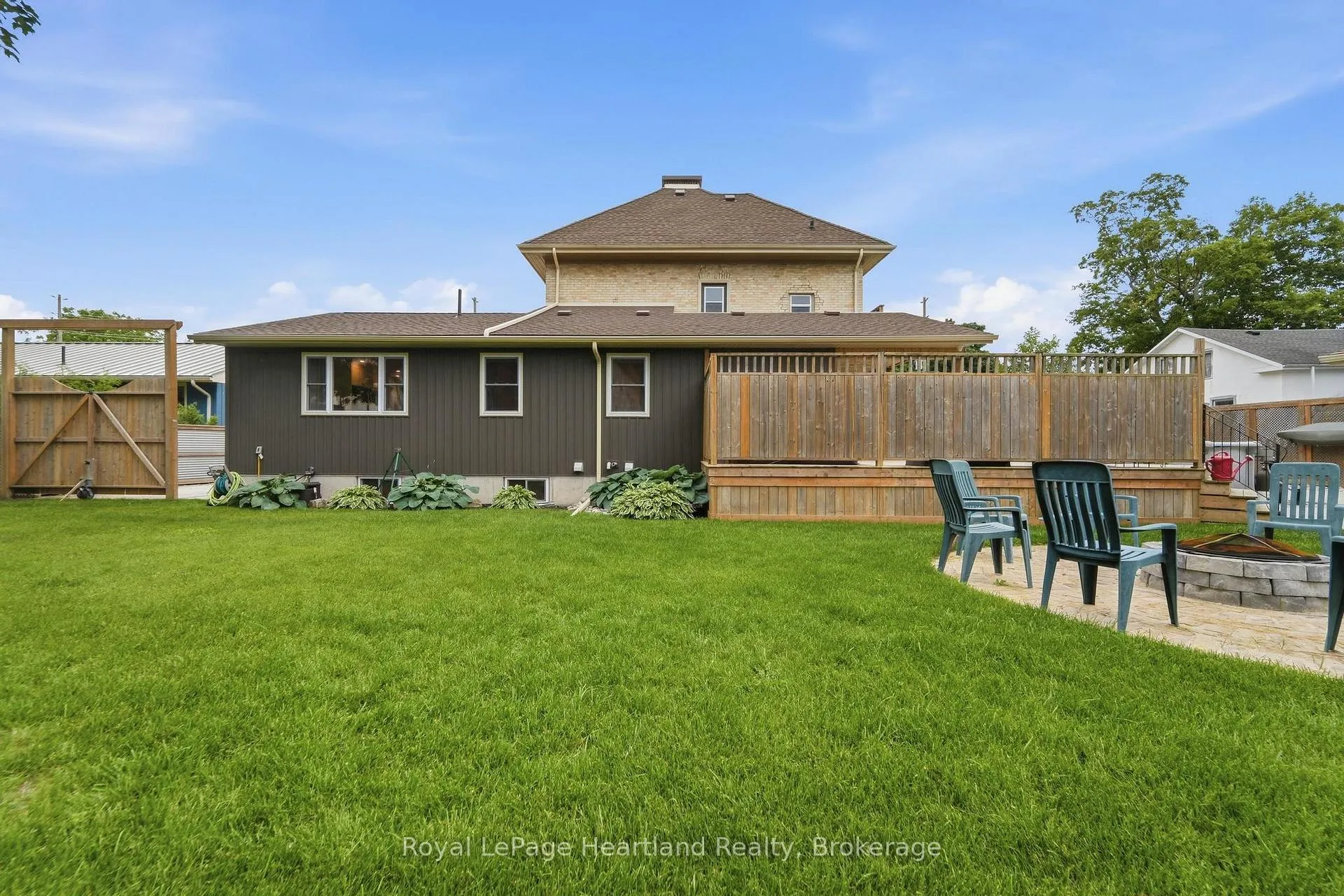 Photo 42 of 175 St David Street, Goderich, Goderich (Town) — HOMEH