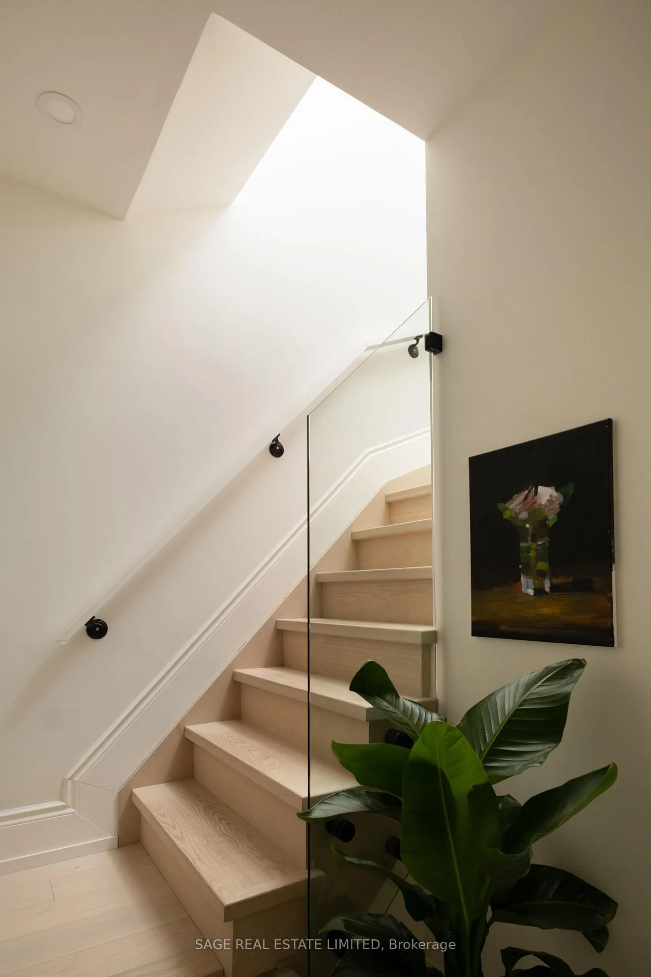 Photo 25 of 75 Allen Avenue, Toronto, South Riverdale — HOMEH