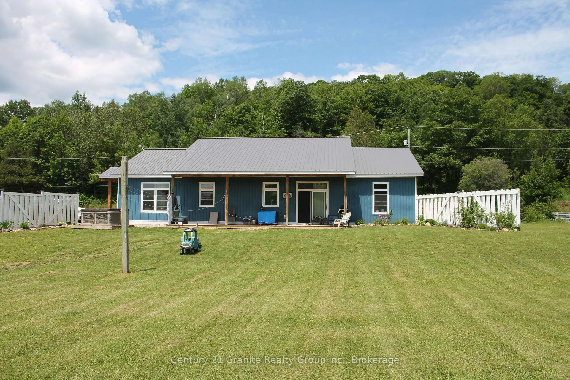 Photo 37 of 704 Lakeview Road, Bancroft, Dungannon Ward — HOMEH