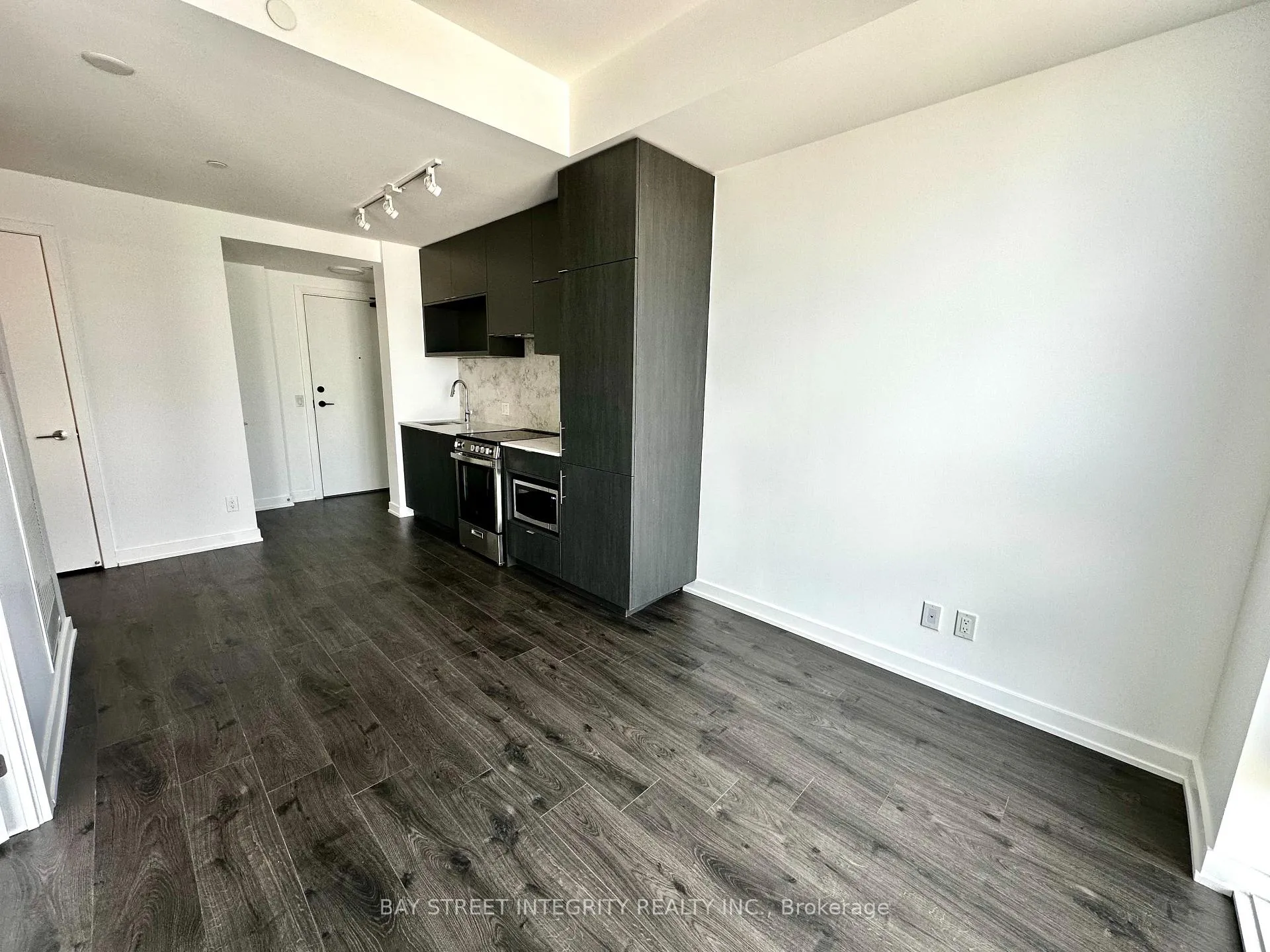 Photo 5 of Unit 2902, 100 Queen Street E, Toronto, Church-Yonge Corridor — HOMEH