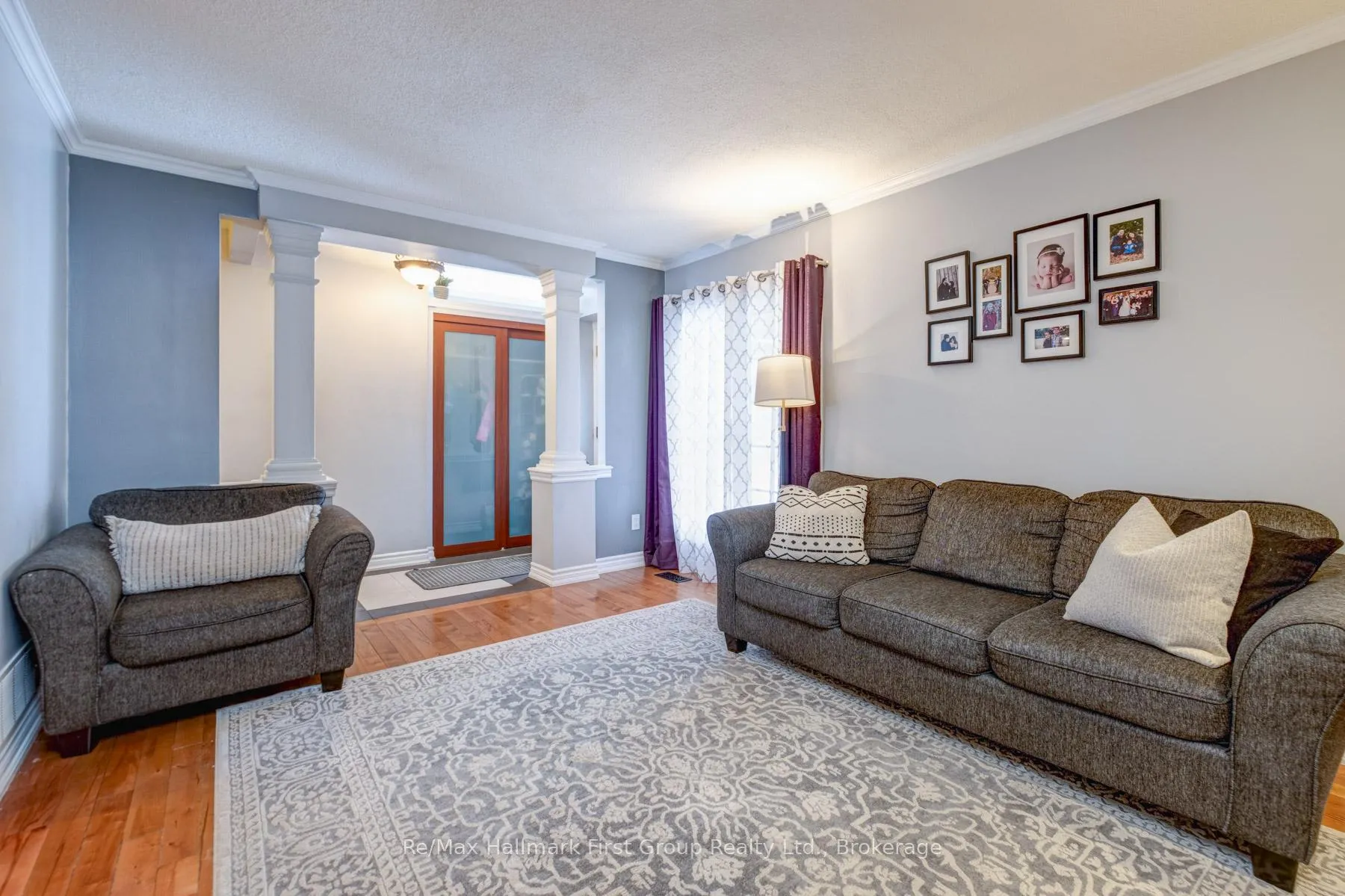 Photo 6 of 565 Birkdale Street, Oshawa, Donevan — HOMEH