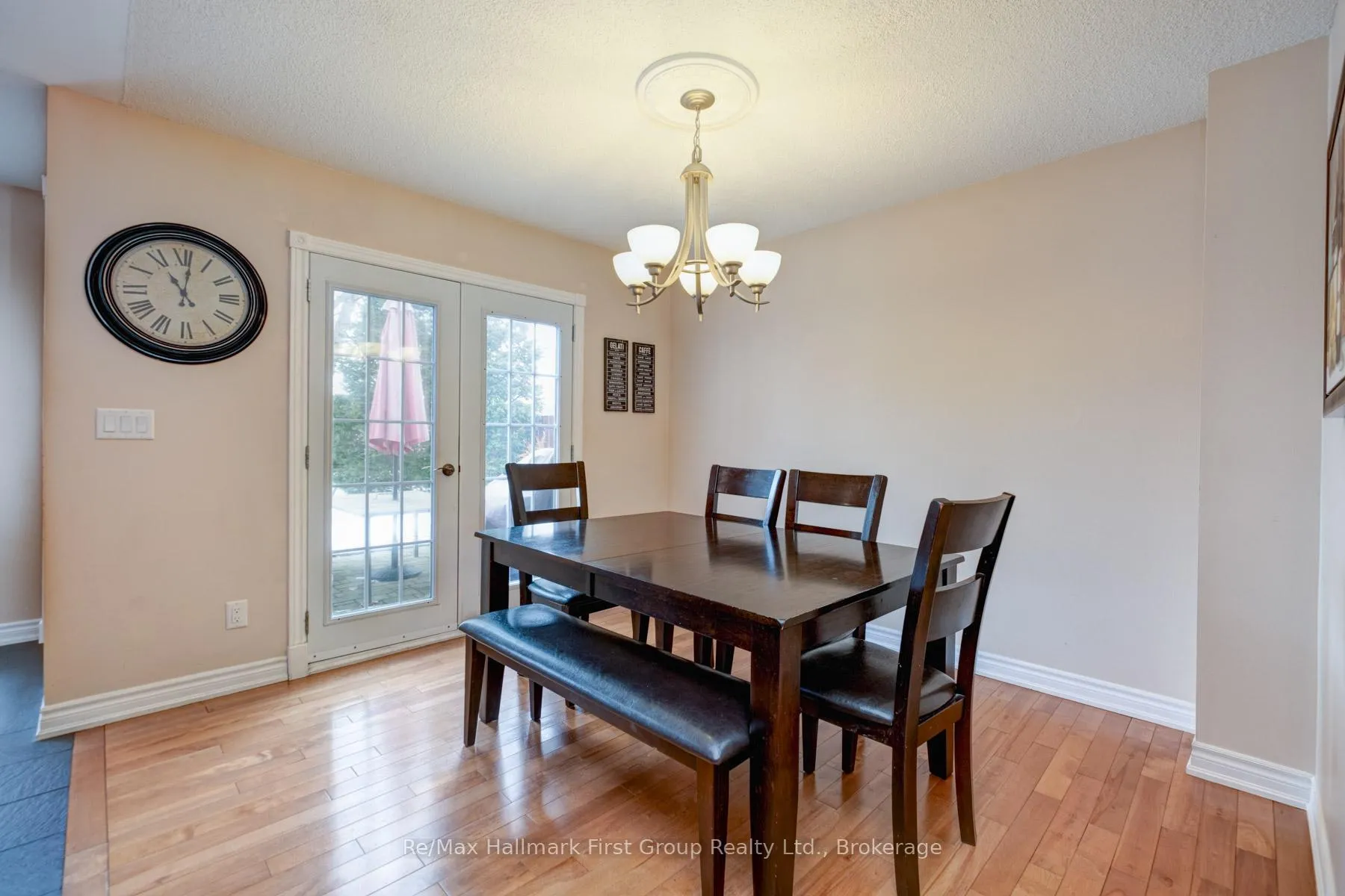 Photo 7 of 565 Birkdale Street, Oshawa, Donevan — HOMEH