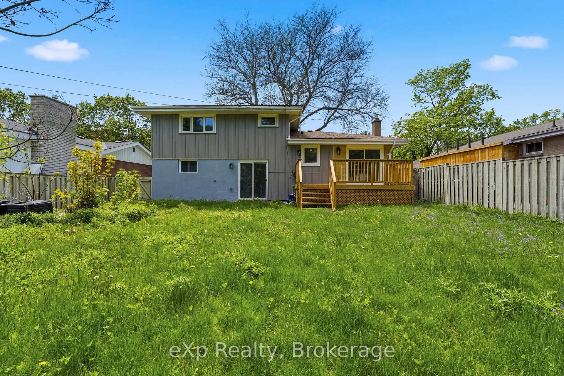 Photo 21 of 19 Alfred Drive, Belleville, Belleville Ward — HOMEH