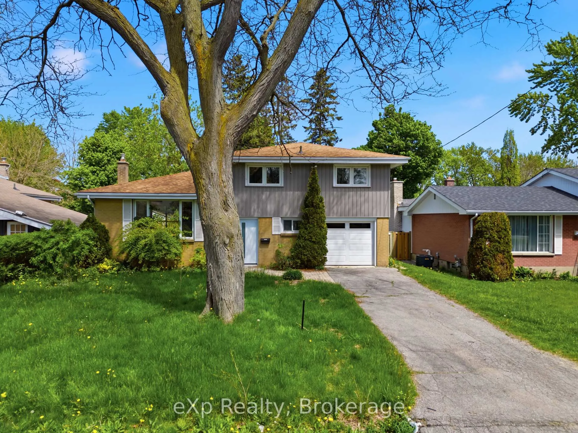 Photo 24 of 19 Alfred Drive, Belleville, Belleville Ward — HOMEH