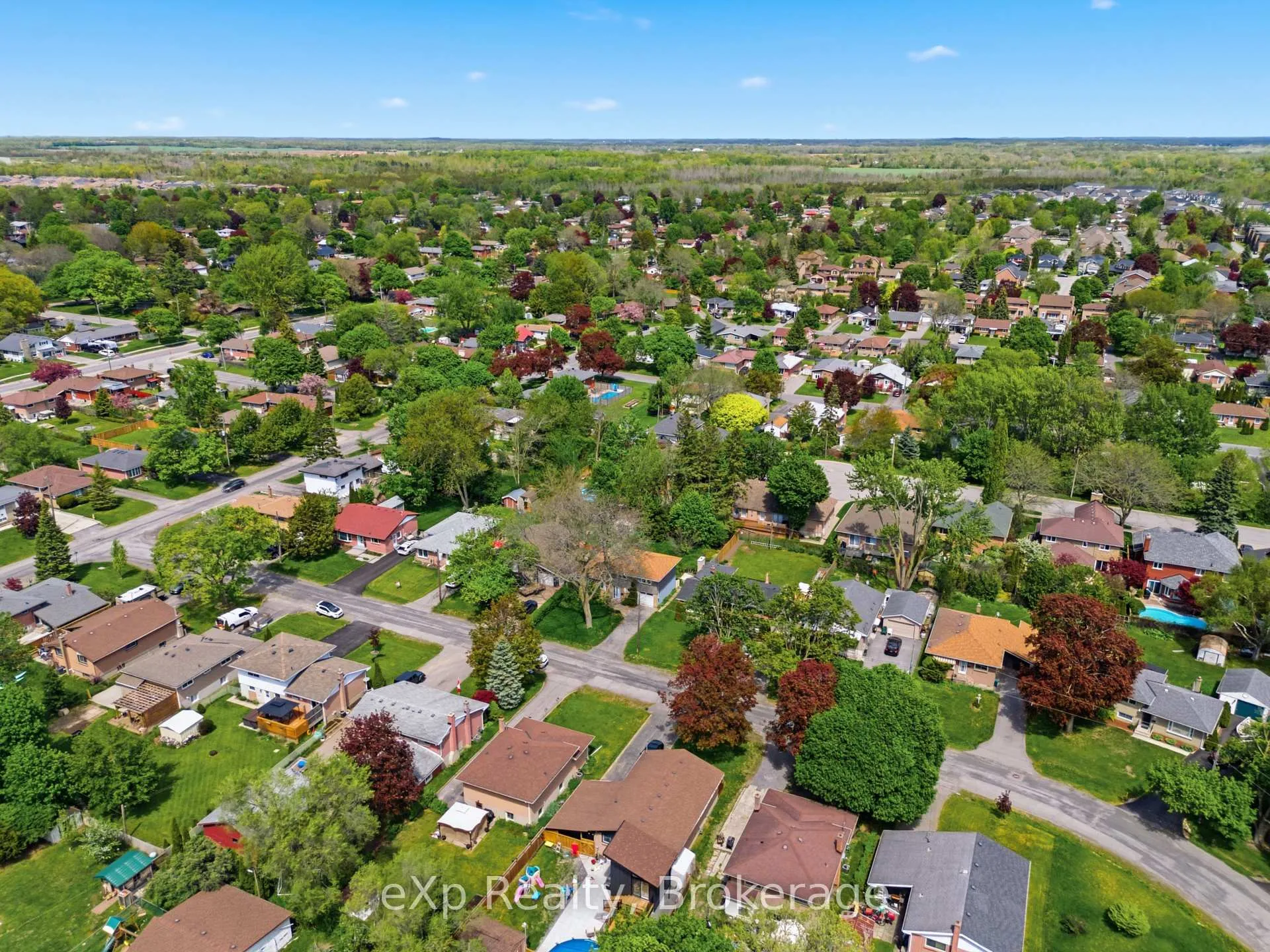 Photo 26 of 19 Alfred Drive, Belleville, Belleville Ward — HOMEH