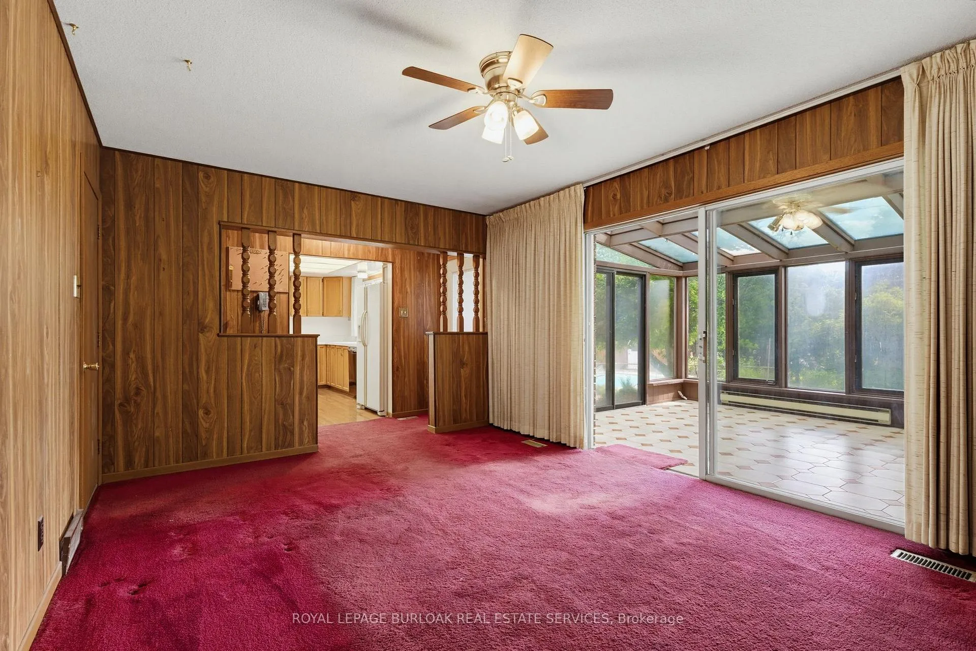 Photo 22 of 258 Camelot Drive, Burlington, Shoreacres — HOMEH
