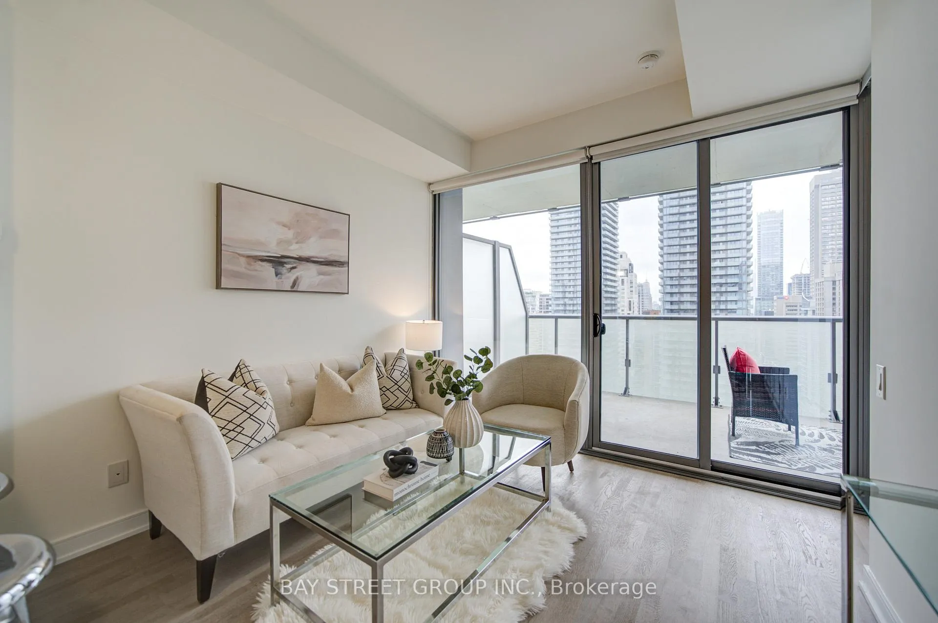 Photo 6 of Unit 2308, 57 St Joseph Street, Toronto, Bay Street Corridor — HOMEH