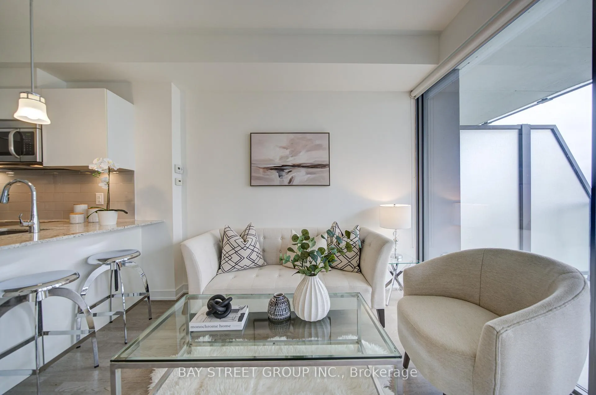 Photo 7 of Unit 2308, 57 St Joseph Street, Toronto, Bay Street Corridor — HOMEH