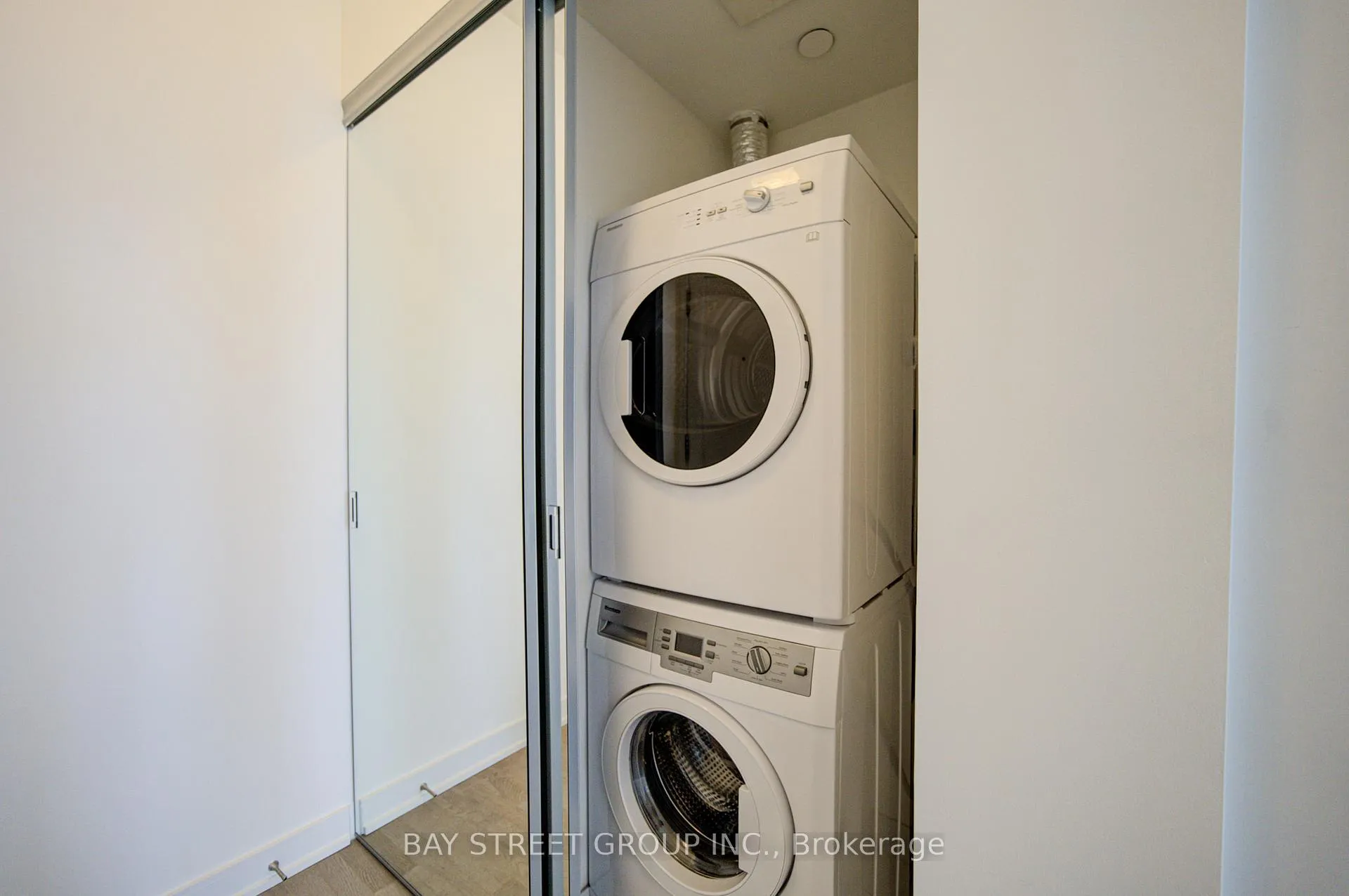 Photo 13 of Unit 2308, 57 St Joseph Street, Toronto, Bay Street Corridor — HOMEH