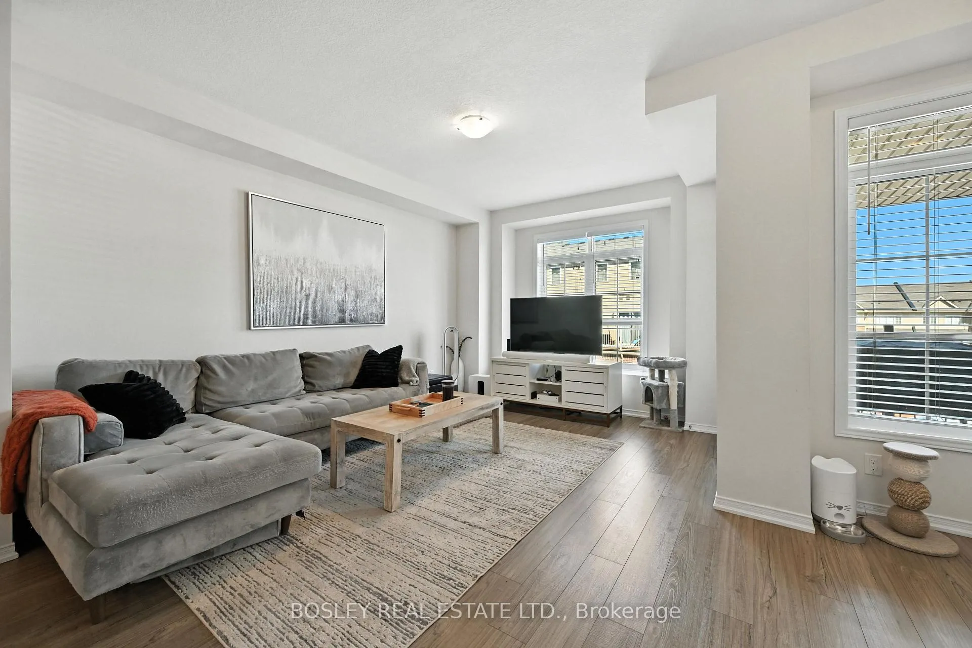 Photo 18 of 5016 Desantis Drive, Lincoln, Beamsville — HOMEH