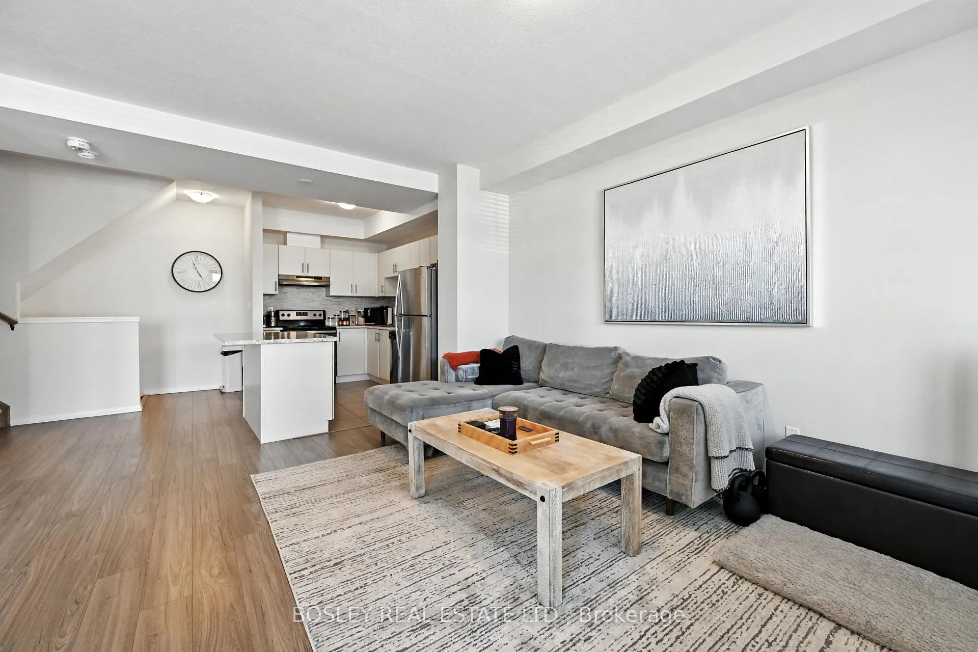 Photo 20 of 5016 Desantis Drive, Lincoln, Beamsville — HOMEH