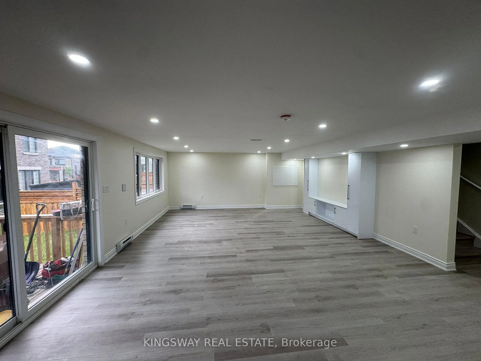 Photo 6 of Unit BASEMENT, 76 Bearberry Road, Springwater, Midhurst — HOMEH