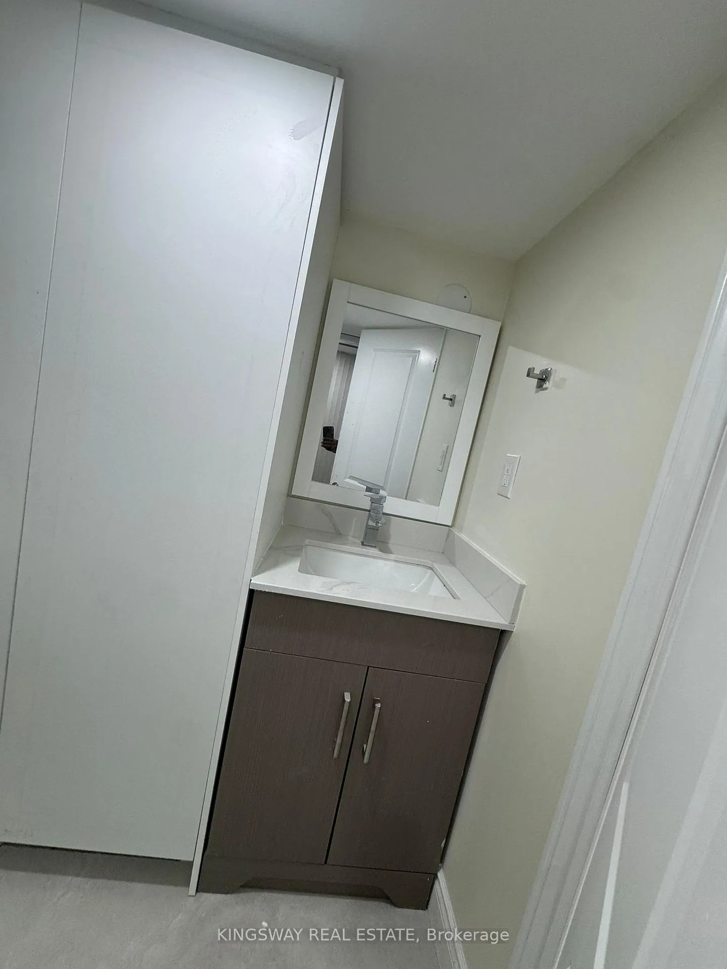 Photo 12 of Unit BASEMENT, 76 Bearberry Road, Springwater, Midhurst — HOMEH