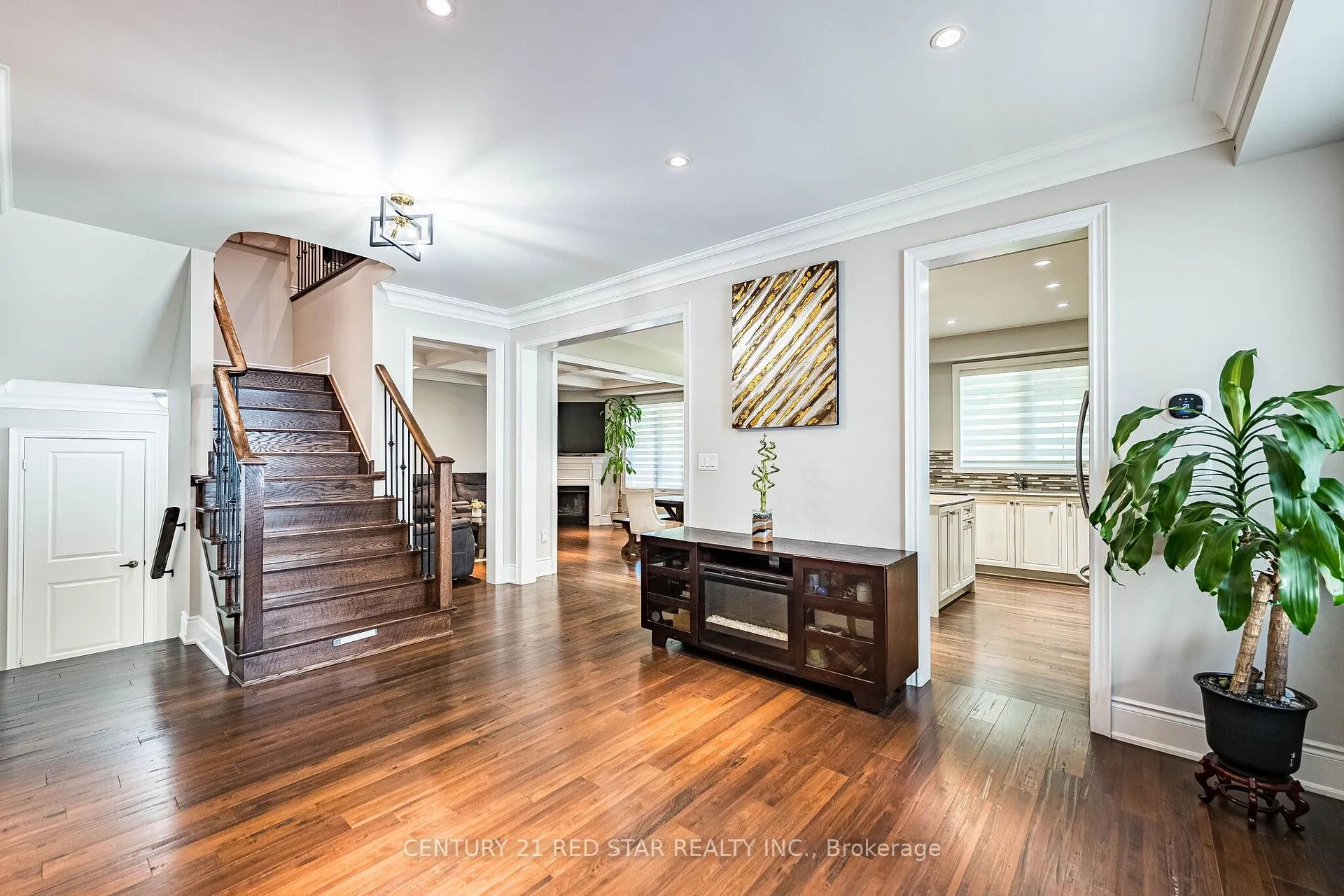Photo 12 of 48 Morra Avenue, Caledon, Bolton East — HOMEH
