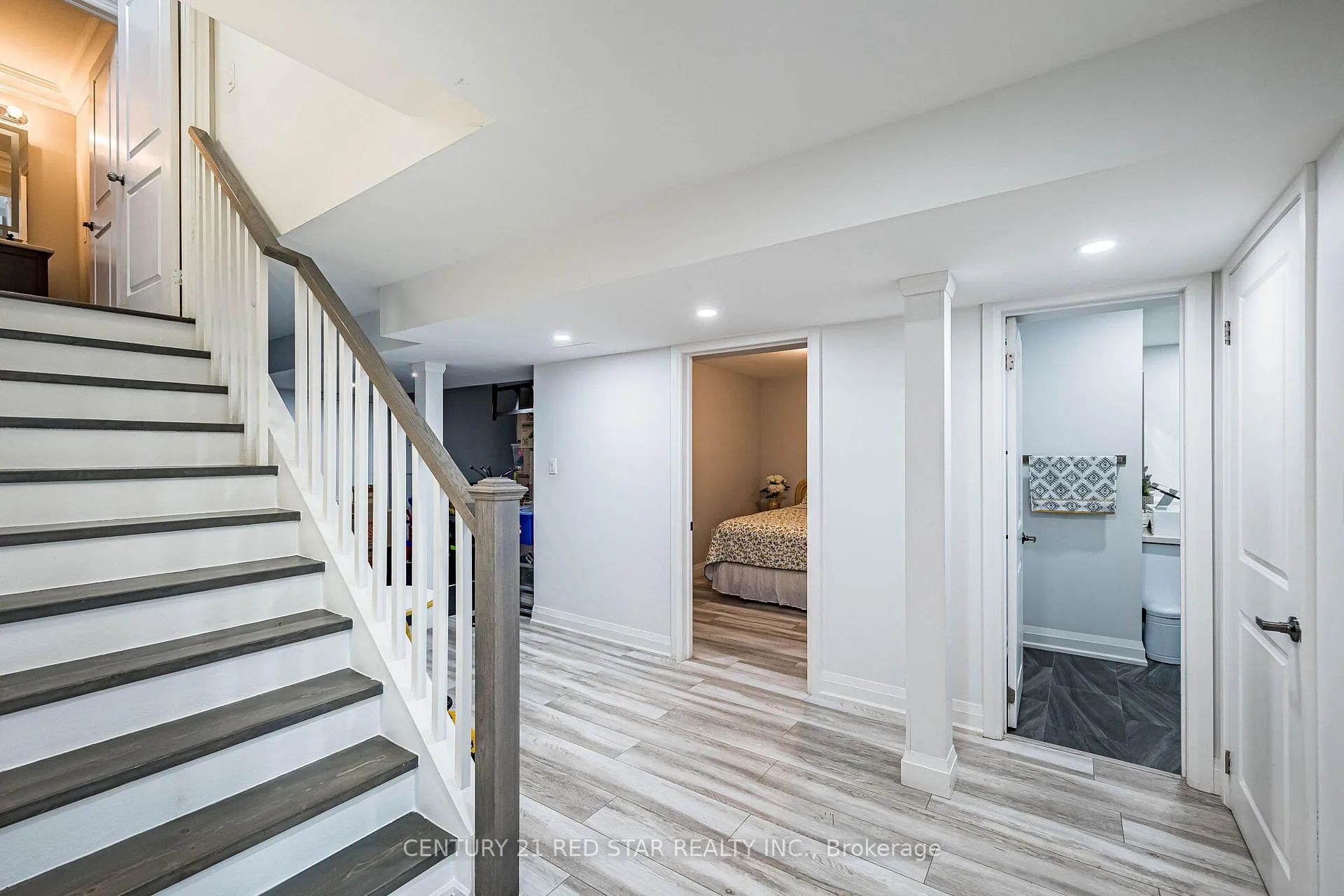 Photo 34 of 48 Morra Avenue, Caledon, Bolton East — HOMEH
