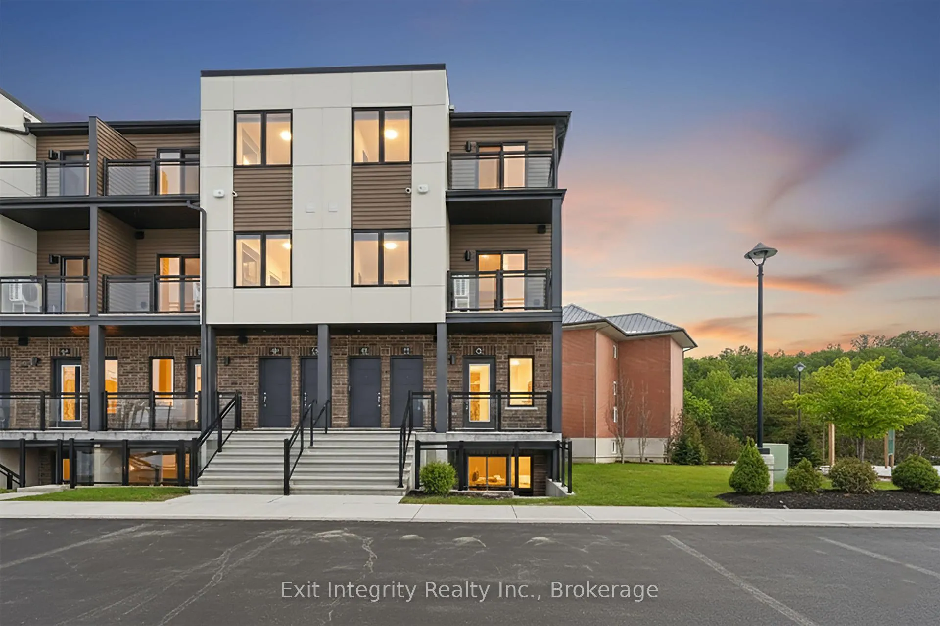 Photo 1 of Unit 92, 42 Lowes Road W, Guelph, Clairfields/Hanlon Business Park — HOMEH
