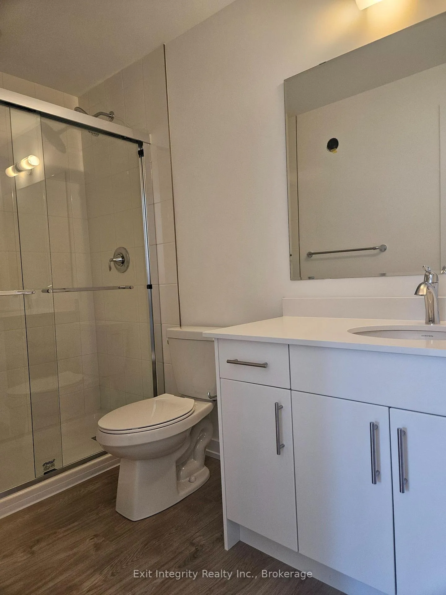 Photo 15 of Unit 92, 42 Lowes Road W, Guelph, Clairfields/Hanlon Business Park — HOMEH