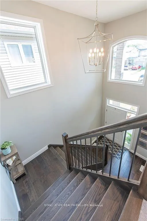 Photo 18 of 940 Reeves Avenue, London, North I — HOMEH