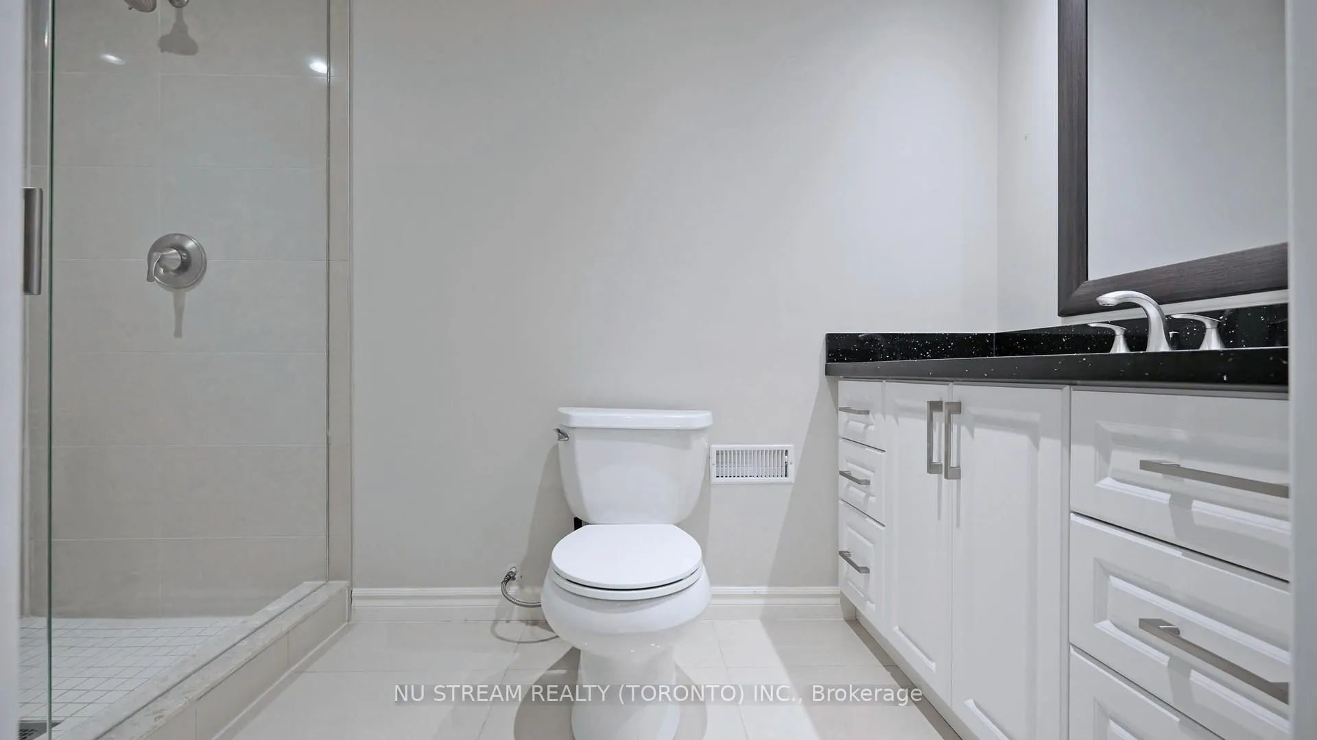 Photo 35 of 73 Serano Crescent, Richmond Hill, Jefferson — HOMEH