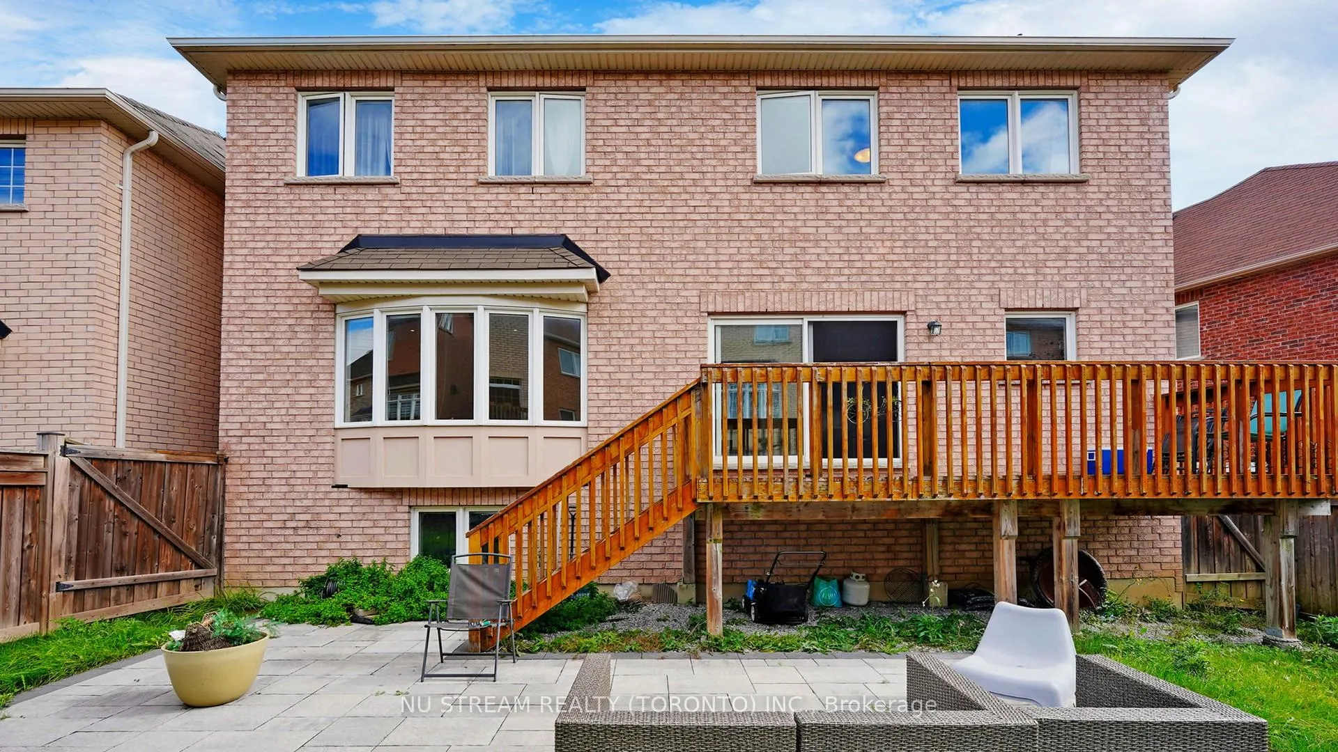 Photo 38 of 73 Serano Crescent, Richmond Hill, Jefferson — HOMEH