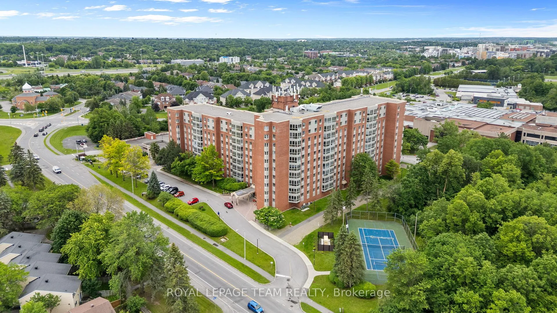 Front of Unit 604, 960 Teron Road