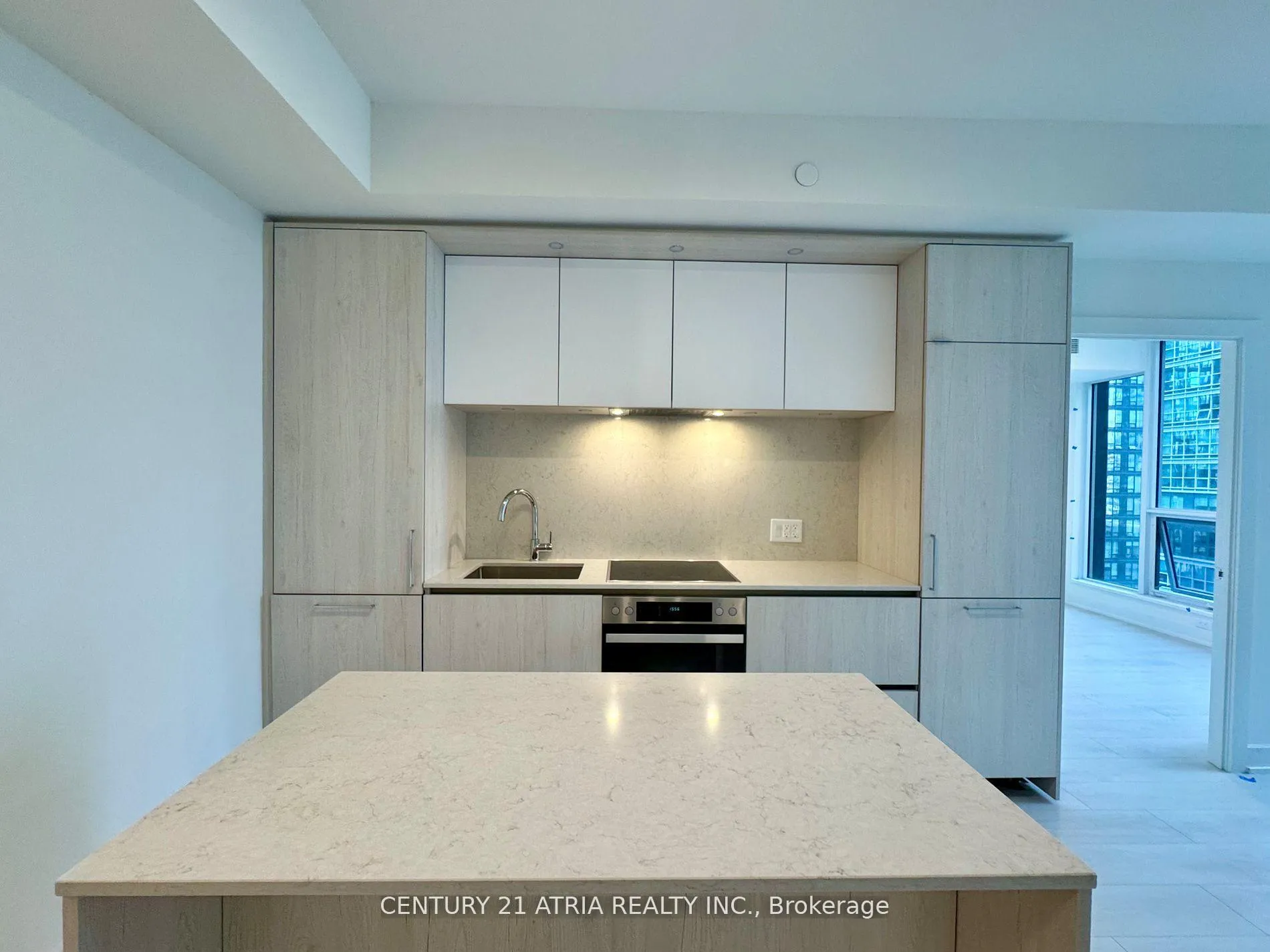 Front of Unit 1505, 15 Mercer Street