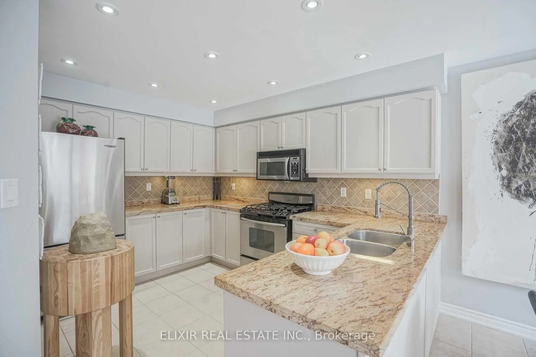 Photo 7 of 32 Florette Place, Brampton, Fletcher's Meadow — HOMEH
