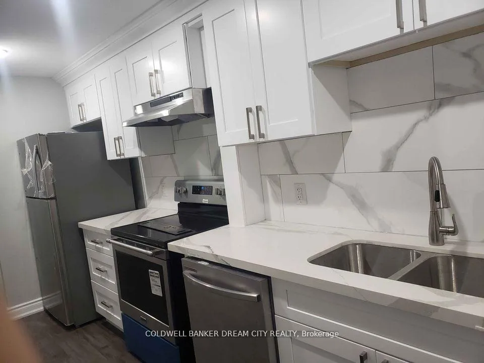 Photo 8 of Unit (Lower), 158 Forest Creek Drive, Kitchener, Doon South — HOMEH