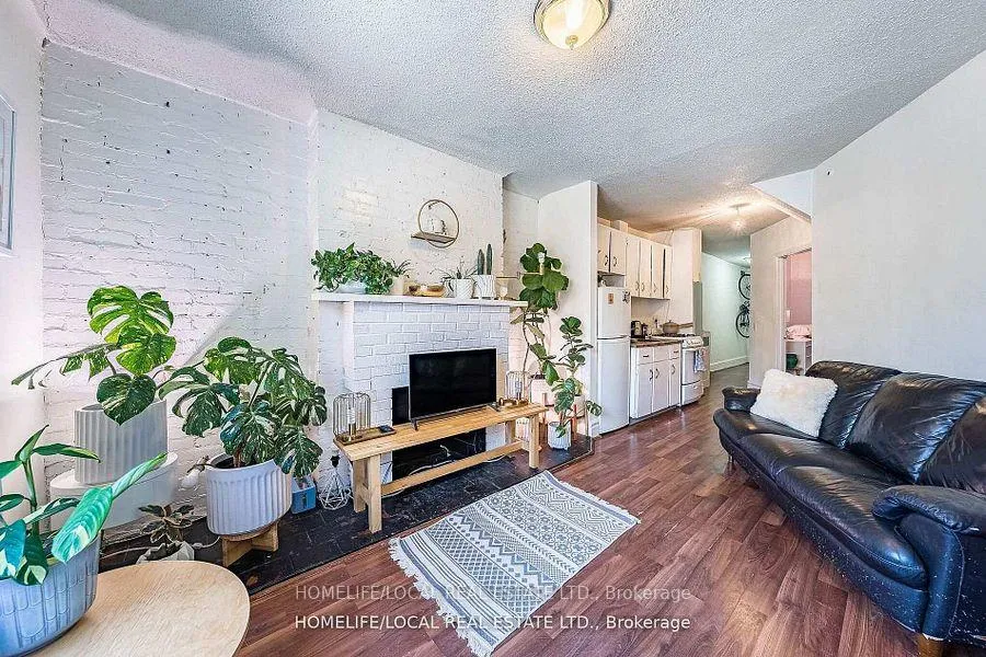 Photo 5 of 280 St Clarens Avenue, Toronto, Dufferin Grove — HOMEH