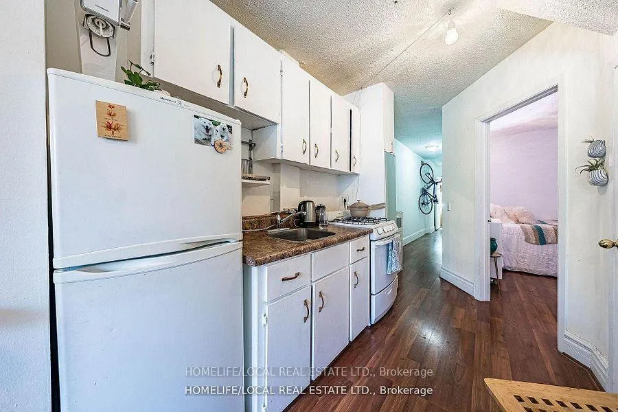 Photo 8 of 280 St Clarens Avenue, Toronto, Dufferin Grove — HOMEH