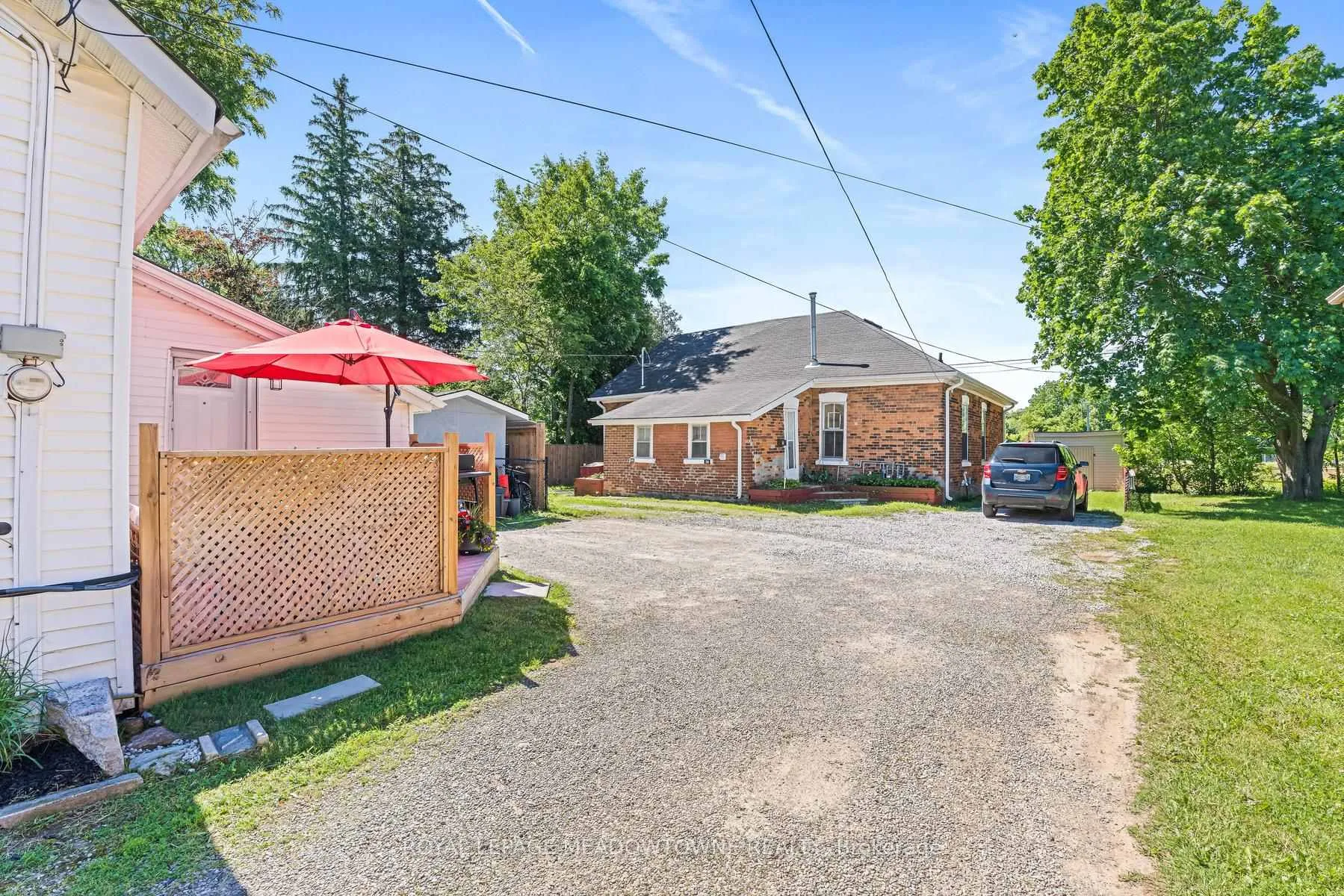 Photo 29 of 58 Young Street, Halton Hills, Acton — HOMEH