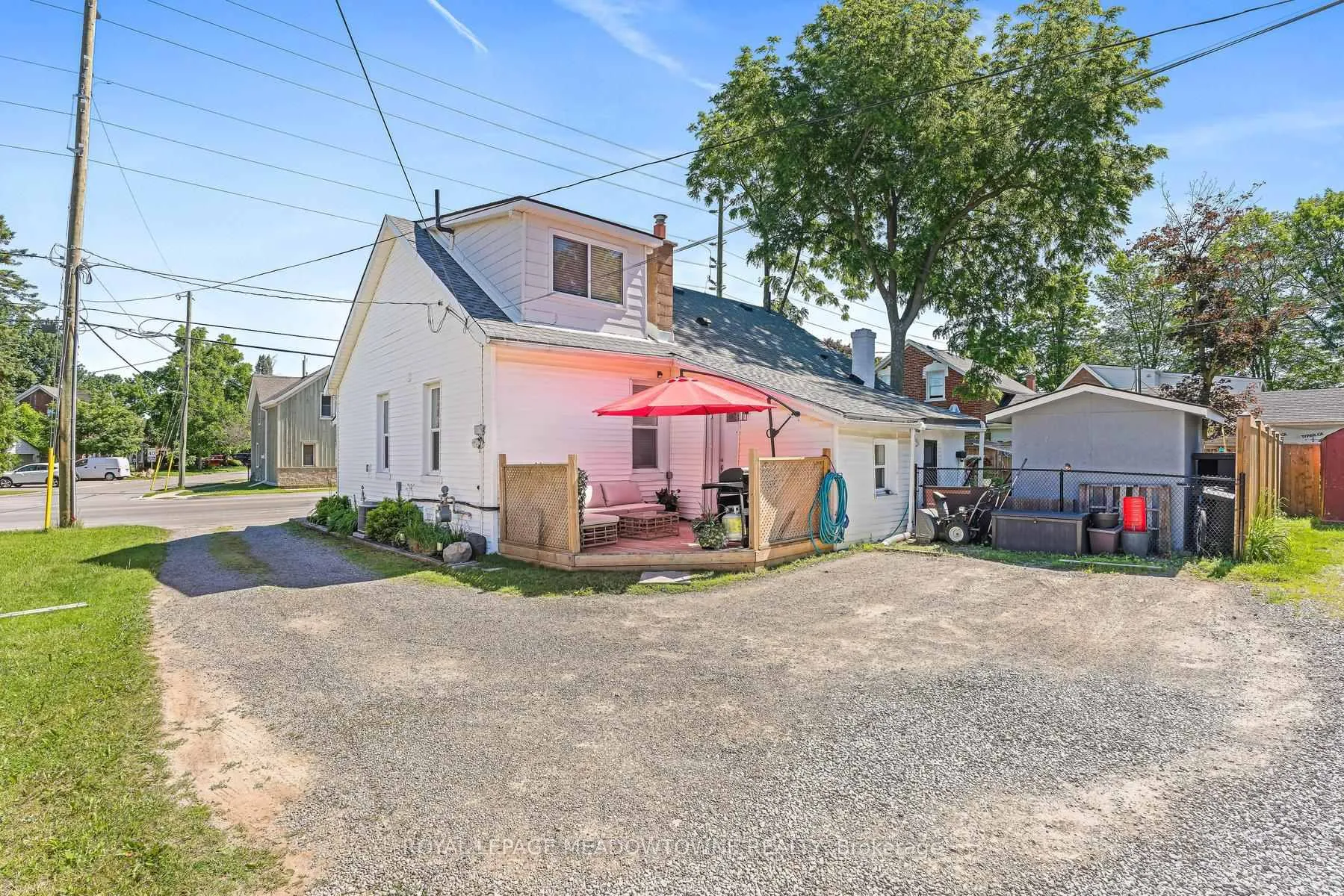 Photo 33 of 58 Young Street, Halton Hills, Acton — HOMEH
