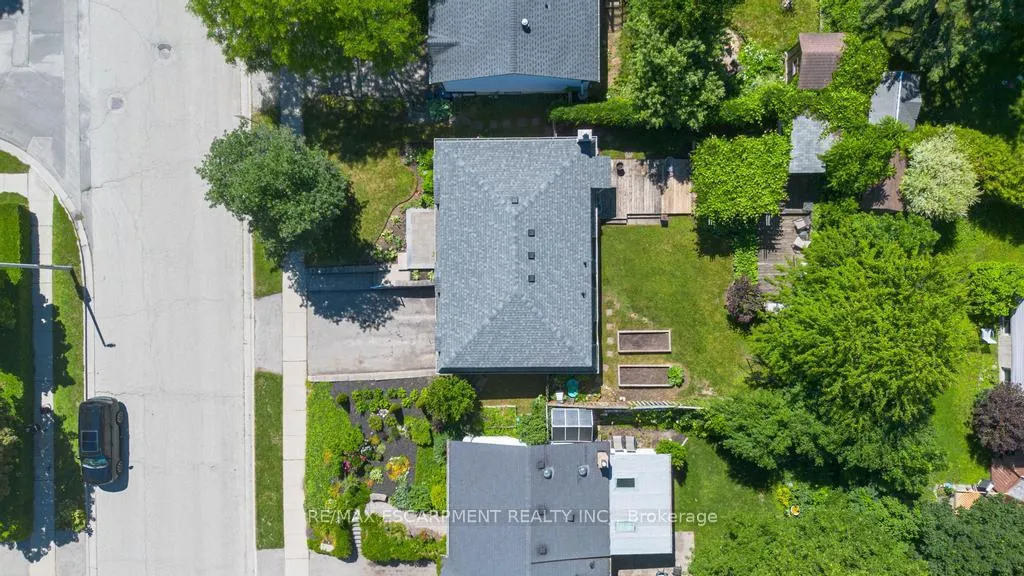 Photo 26 of 14 Gateway Drive, Guelph, Willow West/Sugarbush/West Acres — HOMEH