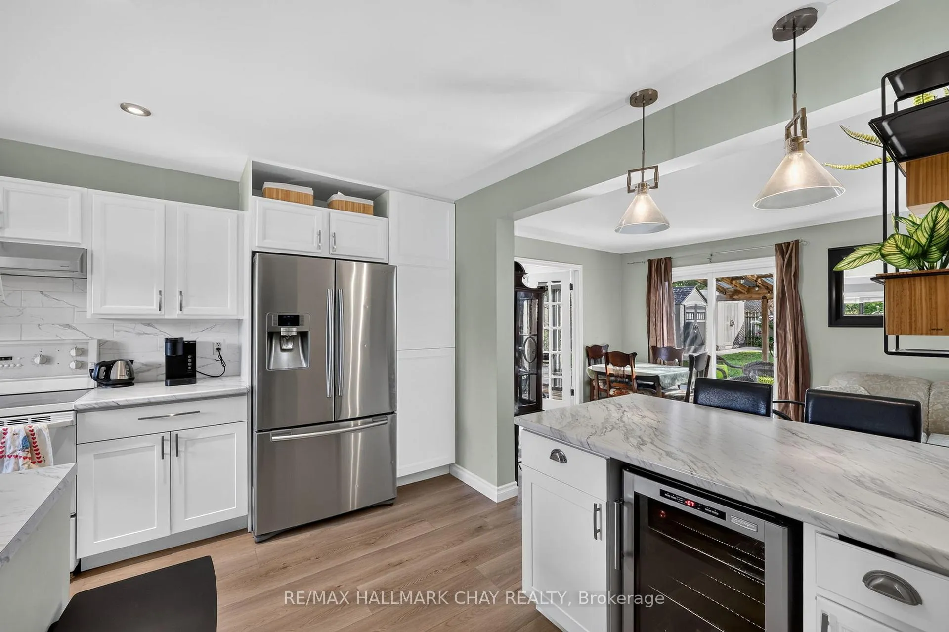 Photo 35 of 243 Letitia Street, Barrie, Letitia Heights — HOMEH
