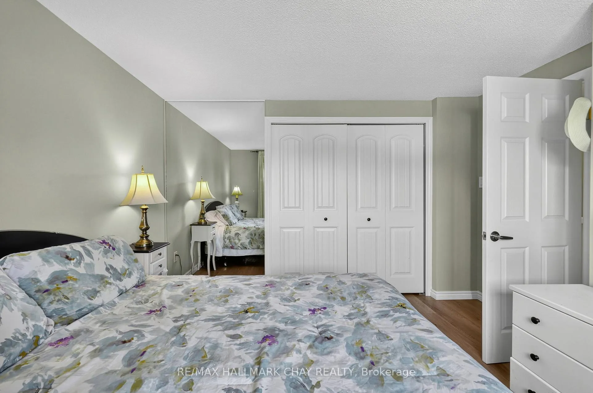 Photo 46 of 243 Letitia Street, Barrie, Letitia Heights — HOMEH